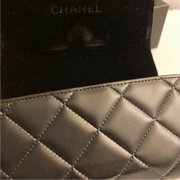 CHANEL Acetate Sunglasses - Picture 6 of 7